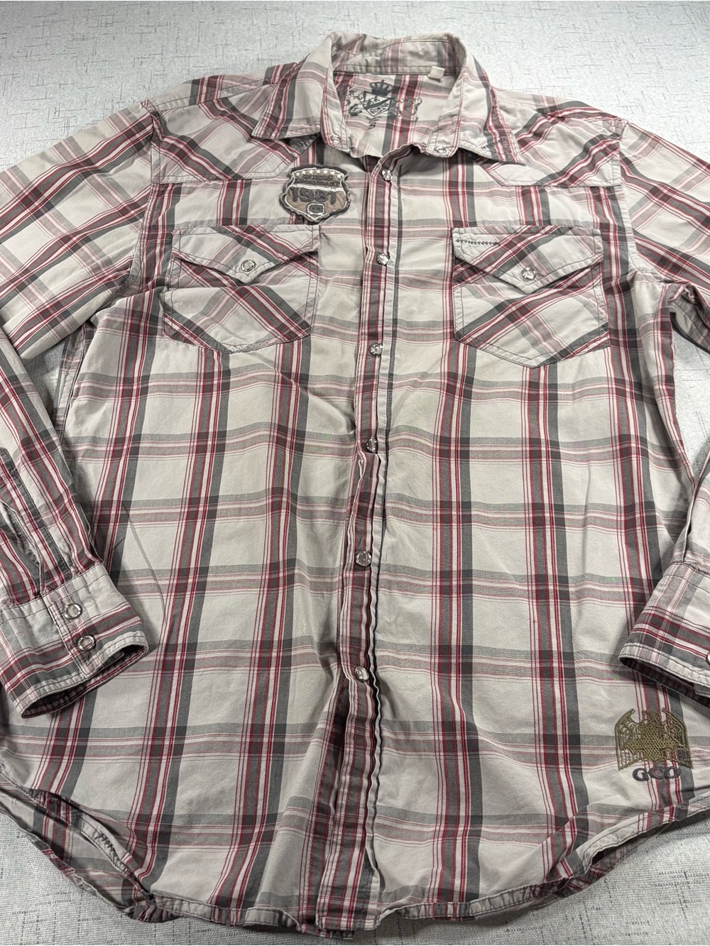 Y2k Guess Plaid Button-Up Shirt in Cream & Red - Lightweight Long Sleeve